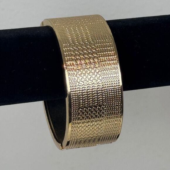 Gold Tone Textured Hinged Bangle Cuff Bracelet - Picture 2 of 6